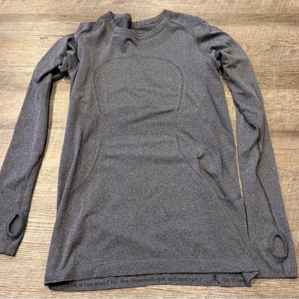 Lululemon Swiftly Tech